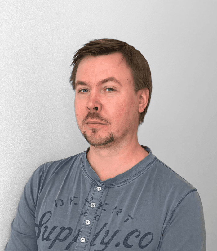 Systemexpert Oskar Törnebladh, Finlands Klubbhus rf